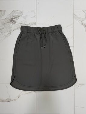 Lululemon On The Fly Skirt Grey Sage